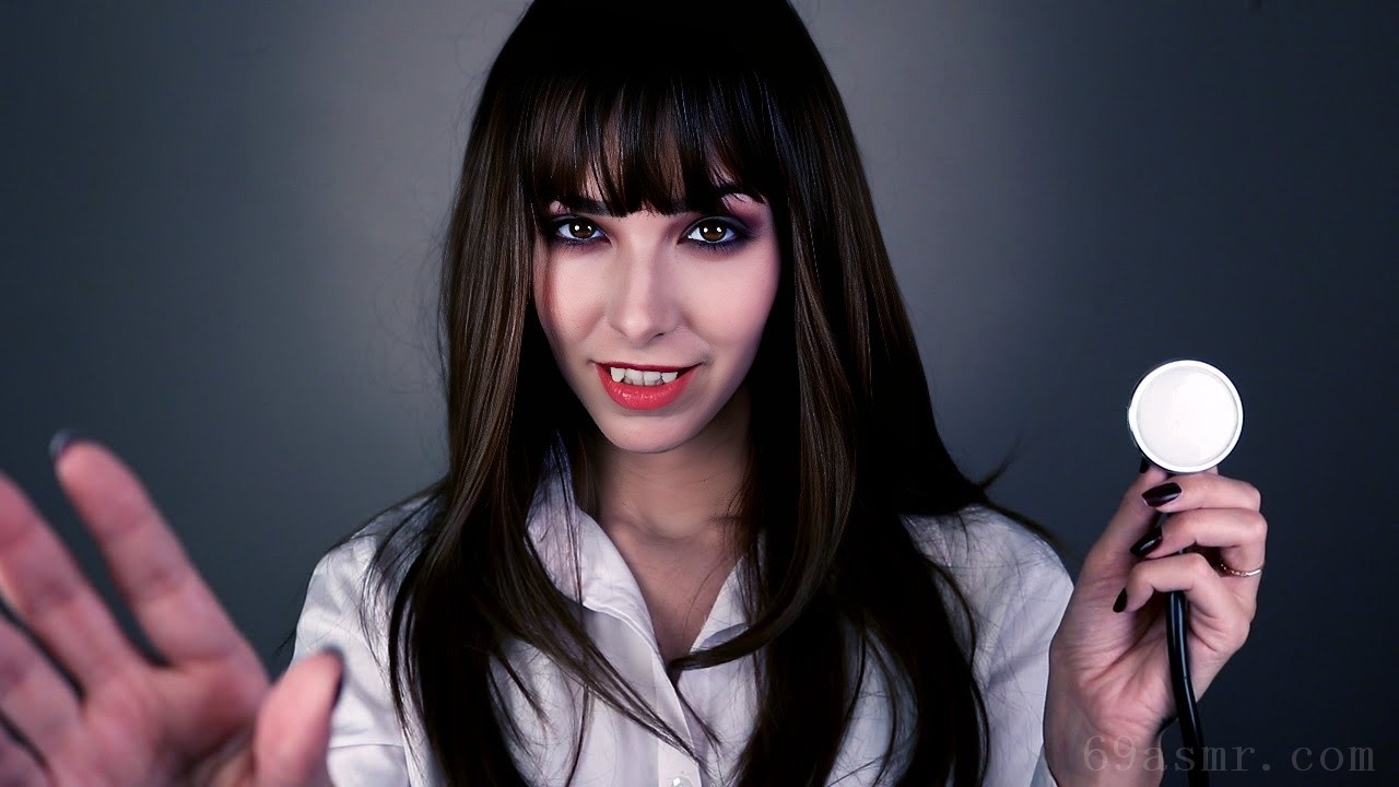 ASMR 吸血鬼医生会为您做体检