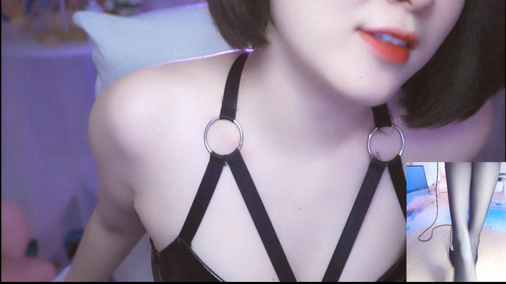 肉淼淼ASMR-开会时的心跳举动